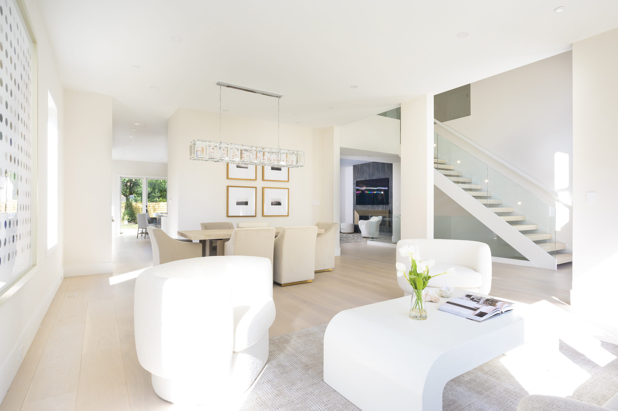 Private home sale preview image 3